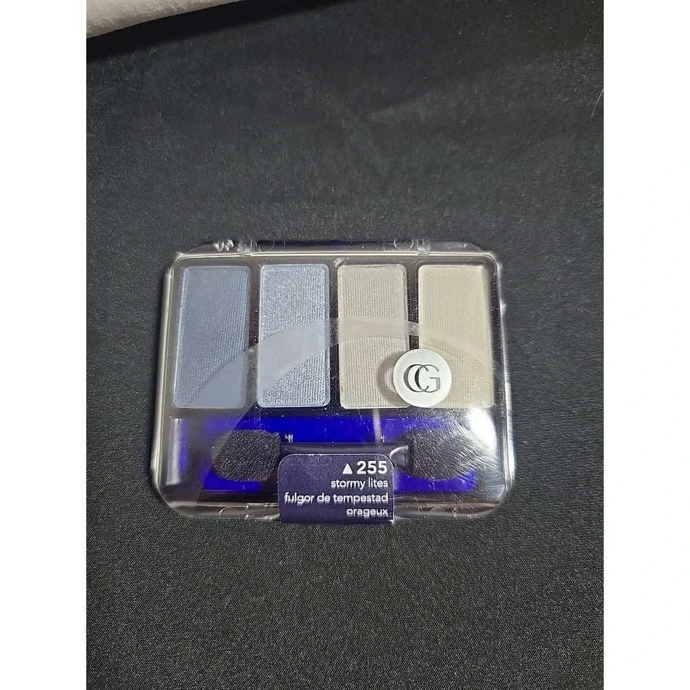 COVERGIRL Eye Enhancers  4 Kit Eyeshadows #255 Stormy Lites‎